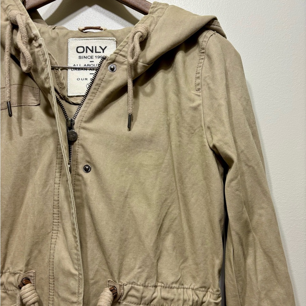 Only Tan Hooded Utility Anorak Jacket Zip Front Drawstring Waist XS - Picture 4 of 10